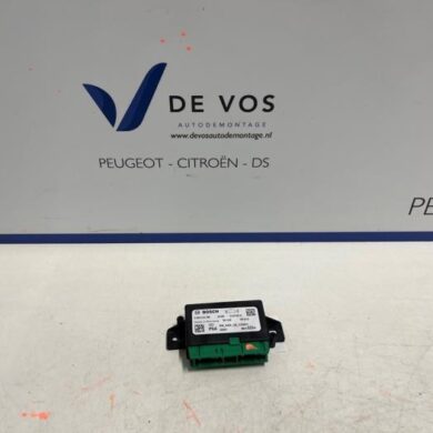 Peugeot 3008 1.5 BlueHDi 130 PDC Module 2023 1627738280-9824532580