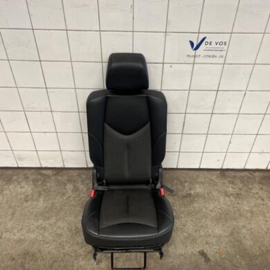 Peugeot 308 1.6 HDi FAP Rear seat 2012 8846S4