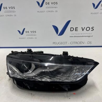 DS Automobiles DS7 Crossback  Koplamp rechts 2019 9821750280