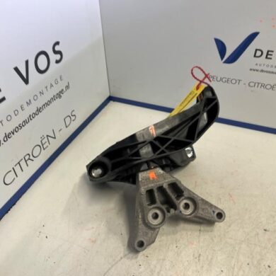 Citroen C5-X  Engine mount HN09 2023 YL01753080