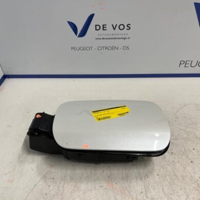 Citroen C5-X  Tank cap cover 2023 YL019595XT-YL01959480