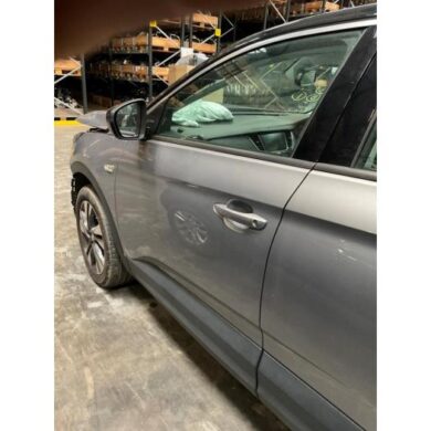 Opel Grandland X 1.2 Turbo 12V Door 4-door, front left 2019 YP00119780