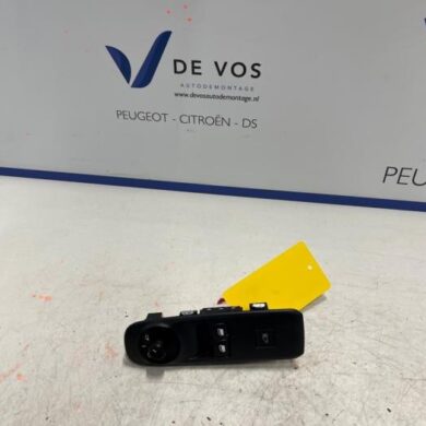Citroen Berlingo 1.5 BlueHDi 130 Combischakelaar ramen 2023 98016298ZD