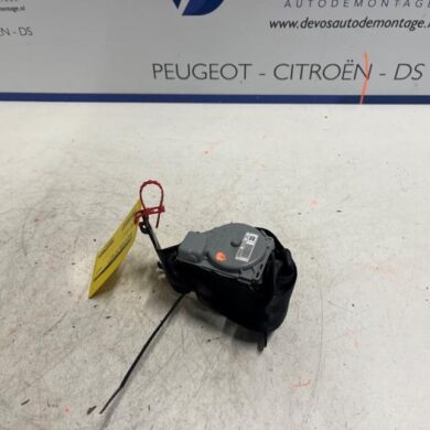 Citroen C4 Picasso  Veiligheidsgordel rechts-achter 2016 98066583XX