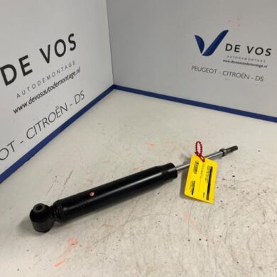 Peugeot 3008 1.2 12V PureTech Hybrid 48V Stoßdämpfer rechts hinten 2022 9824958980