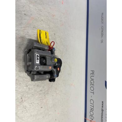 Citroen C5-X  Rear brake calliper, right HN09 2023 YL01900280