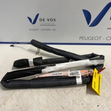 Peugeot 5008 1.5 BlueHDi 130 Roof curtain airbag 2020 9828188080