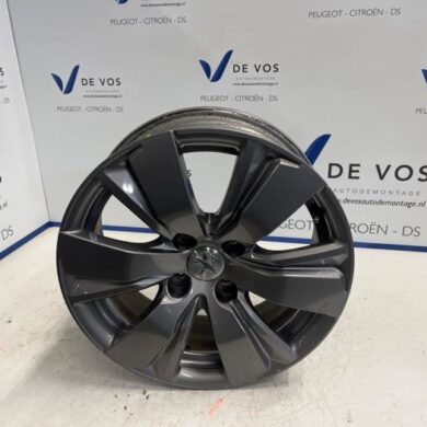 Peugeot 2008 1.2 Vti 12V PureTech 82 Wheel 2017 96783981ZZ