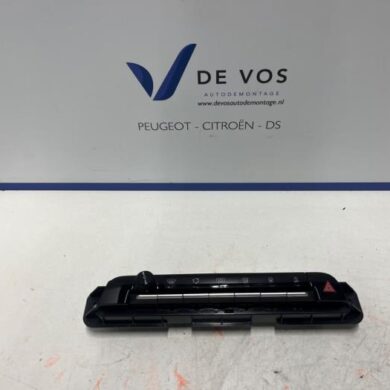 Citroen C5 Aircross 1.5 Blue HDi 130 16V Heater control panel 2021 98280181XU