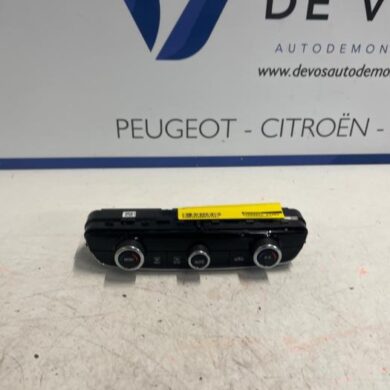 Opel Mokka 1.2 Turbo 12V Heater control panel 2022 9831889280