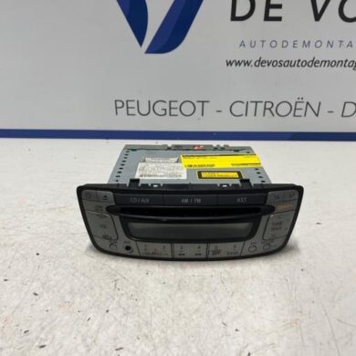 Peugeot 107 1.0 12V Radio CD Speler 2012 6564K6
