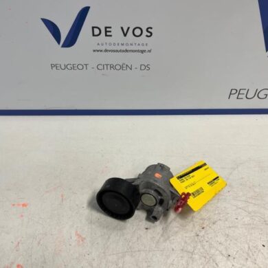 Peugeot 208 1.5 BlueHDi 100 Drive belt tensioner YHT 2023 1631627680