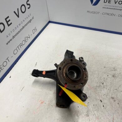 Peugeot 308 1.5 Blue HDi 130 16V Fusee rechts-voor 2022 1647857080