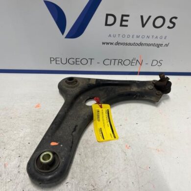 Citroen C4 Cactus 1.2 PureTech 110 12V Draagarm rechts-voor 2019 3521S9-9845235480
