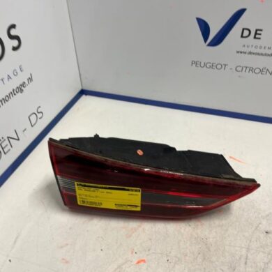 Opel Grandland X 1.2 Turbo 12V Taillight, left 2023 9846767180
