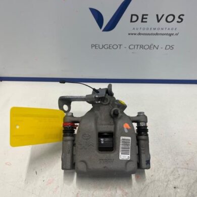 Peugeot Expert 1.5 BlueHDi 120 Remklauw (Tang) rechts-achter YHV 2023 1617937080-1651761680