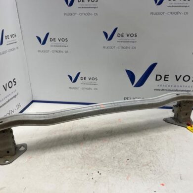 Peugeot 208 1.2 Vti 12V PureTech 100 Rear bumper frame 2020 9825456380