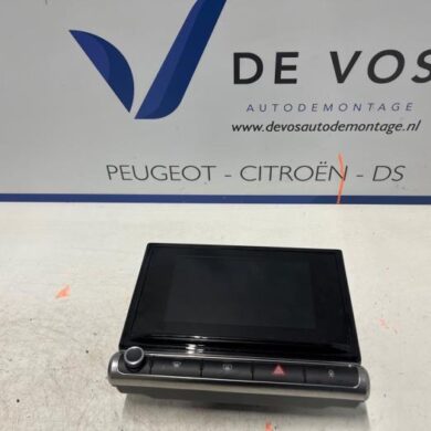 Citroen C3 Aircross 1.2 e-THP PureTech 110 Interior display HNZ 2018 98261544XU-98389128XU