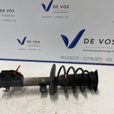 Citroen C4 1.2 PureTech 130 12V Schokdemperpoot rechts-voor 2023 9842991880