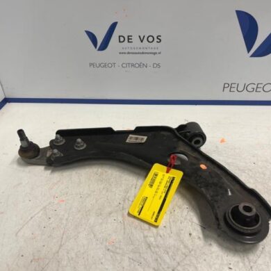 Opel Grandland X 1.2 Turbo 12V Front wishbone, left 2023 9816865580-9846329580