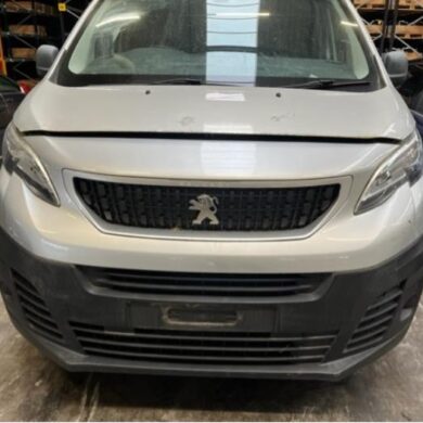 Peugeot Expert 2.0 Blue HDi 120 16V Voorkop compleet 2020