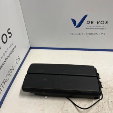 Peugeot 308 1.5 Blue HDi 130 16V Armrest 2021 98380381AK