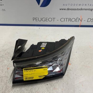 DS Automobiles DS4 1.2 12V PureTech 130 Achterlicht rechts 2021 9844894680