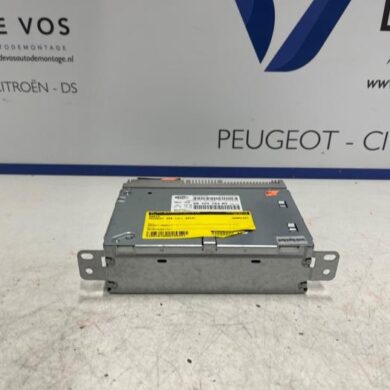 Peugeot 308 2.0 BlueHDi 150 16V Radio 2015 1613170280-9810476280