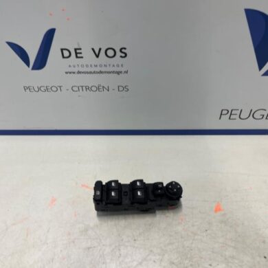 Citroen C4 1.2 PureTech 130 12V Combischakelaar ramen 2023 96788264ZD