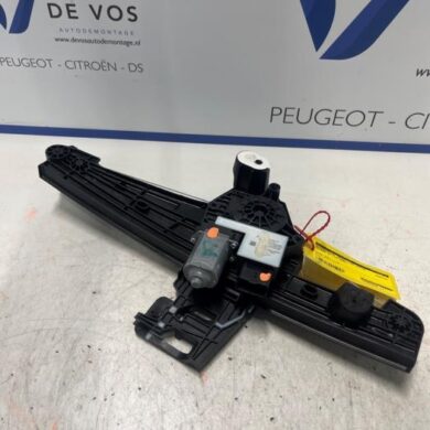 Citroen C4 1.2 PureTech 130 12V Ruitmechaniek 4Deurs links-achter 2023 9832713980