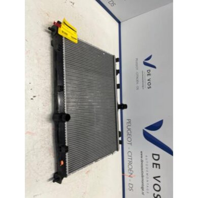 Citroen C4 1.2 PureTech 130 12V Radiateur HNS 2023 9825333380