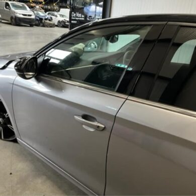 Opel Corsa 1.2 Turbo 12V 130 Portier 4Deurs links-voor 2023 9837705780