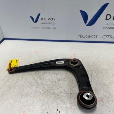 Peugeot Expert 1.5 BlueHDi 120 Draagarm links-voor 2023 9816863680