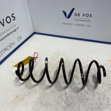 Citroen C5 Aircross 1.2 PureTech Hybrid 136 Rear coil spring 2022 9834378980