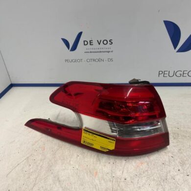 Peugeot 308 1.6 HDi 115 Taillight, left 2015 9678093980