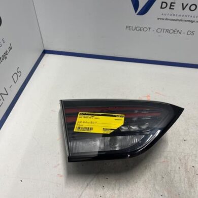 Opel Crossland X 1.2 Turbo 12V Achterlicht links 2021