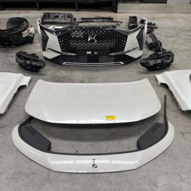 DS Automobiles DS7 Crossback 1.6 16V PureTech 225 Front end, complete 2022