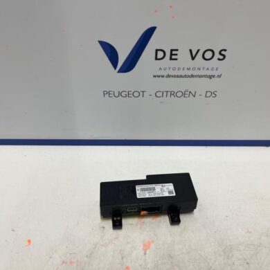 Peugeot 3008 1.2 12V e-THP PureTech 130 Telefon Interface 2019 1635516880-9828266180