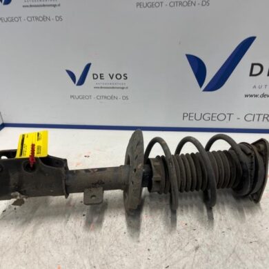 Peugeot 3008 1.2 12V e-THP PureTech 130 Front shock absorber rod, left 2019 9819718680