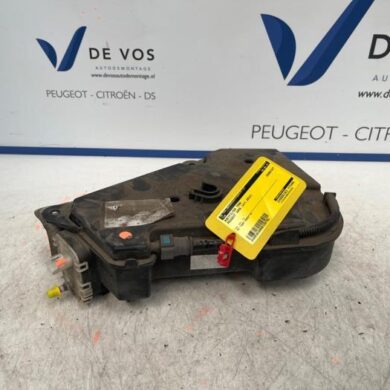 Peugeot 3008 1.6 HDiF 16V Particulate filter tank 2012 1606340280