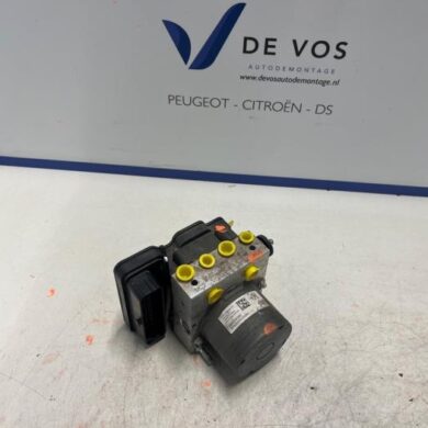 Peugeot 3008 1.2 12V e-THP PureTech 130 ABS Pumpe HNS 2019 1623161480-1682593880-9826694380