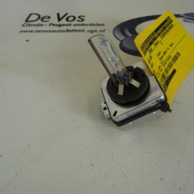 Peugeot 508 2.0 Hybrid4 16V Xenon bulb 2013 621696