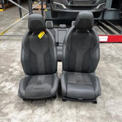 Peugeot 308 1.5 Blue HDi 130 16V Set of upholstery (complete) 2021