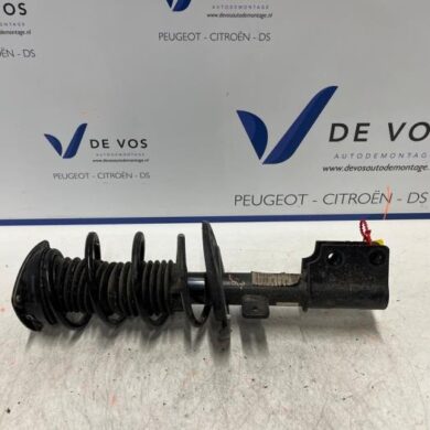 Peugeot 308 1.5 Blue HDi 130 16V Front shock absorber rod, right 2021 9844509280