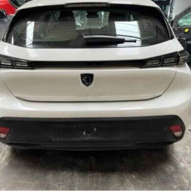 Peugeot 308 1.5 Blue HDi 130 16V Achterbumper 2022 168096541T-16810208XT