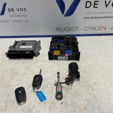 Opel Crossland X 1.2 Turbo 12V Steuergerät Motormanagement HN05 2021 9838397380