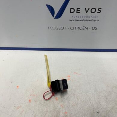 Opel Grandland X 1.2 Turbo 12V Hybrid Handrem schakelaar HN09 2023 YP000044YX