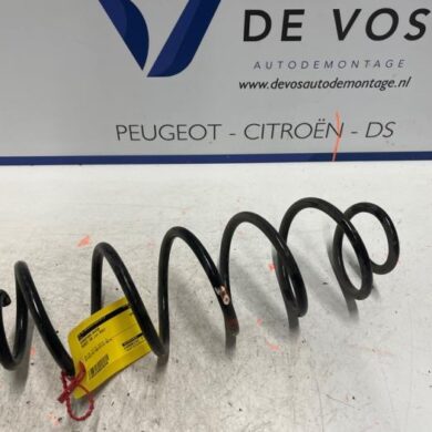 Peugeot 308 1.2 PureTech Hybrid 136 Schroefveer achter 2022 9839914480