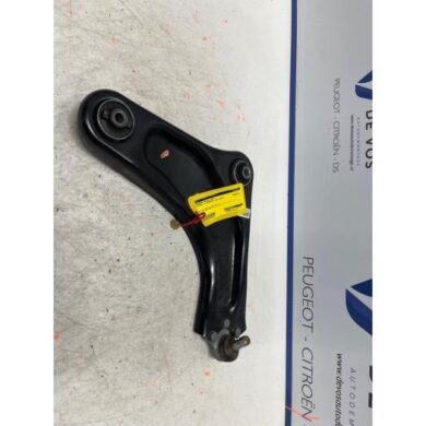 Citroen C3 Aircross 1.2 e-THP PureTech 110 Draagarm rechts-voor 2024 9819418080