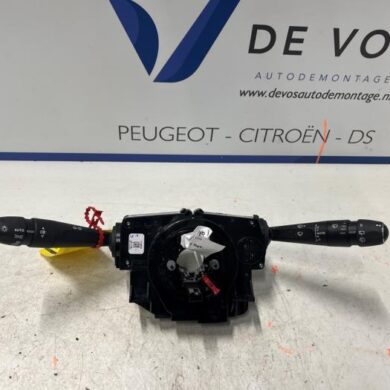 Peugeot 308 1.2 PureTech Hybrid 136 Steering column stalk 2022 98313021ZD-98477390ZD